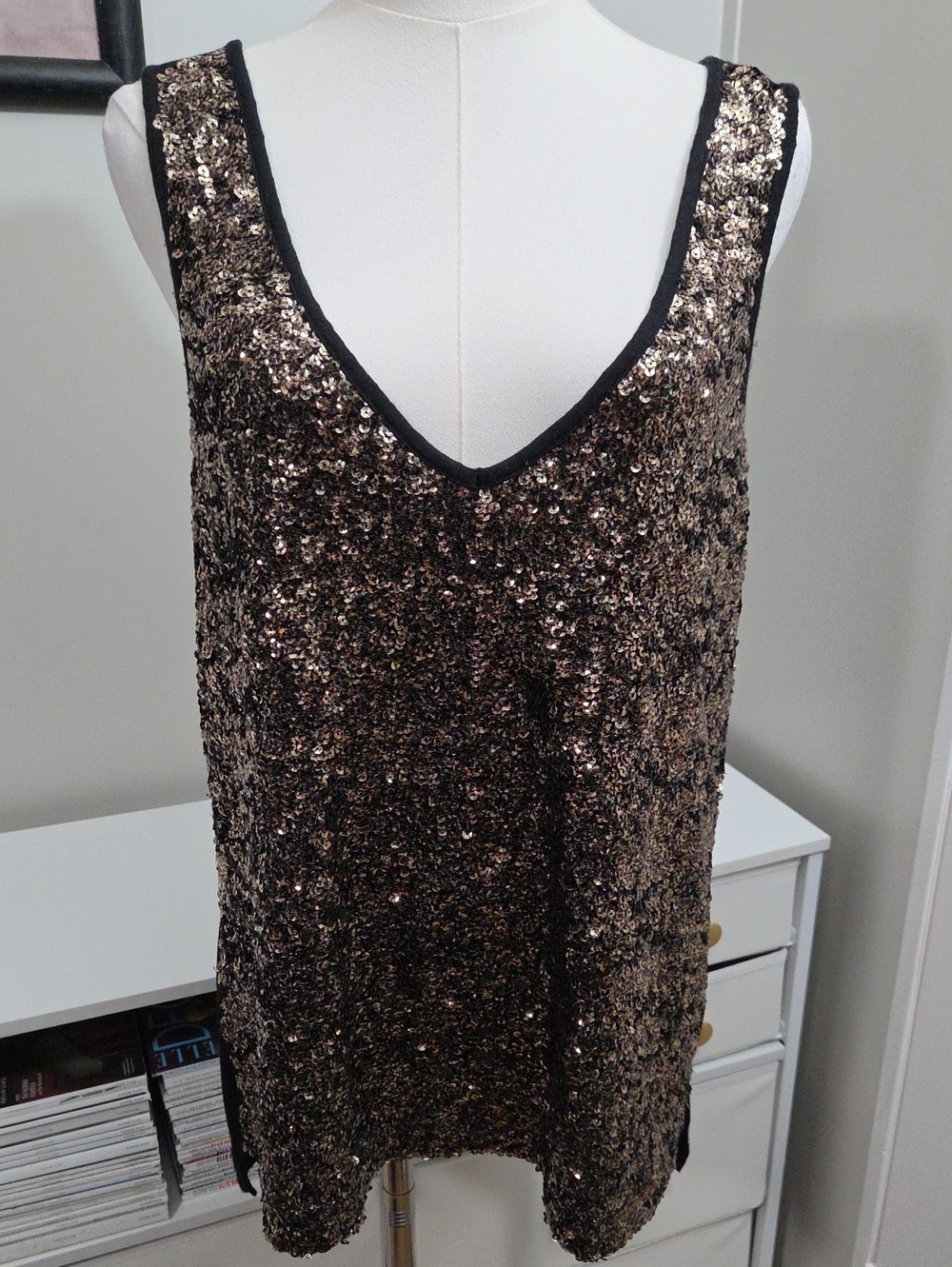 CATO Gold Sequins Tank Top (L)